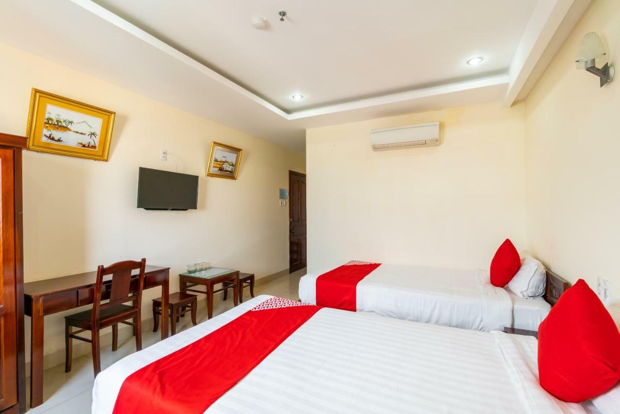 Oyo 375 Hoa Binh Hotel Đà Nẵng Exterior foto